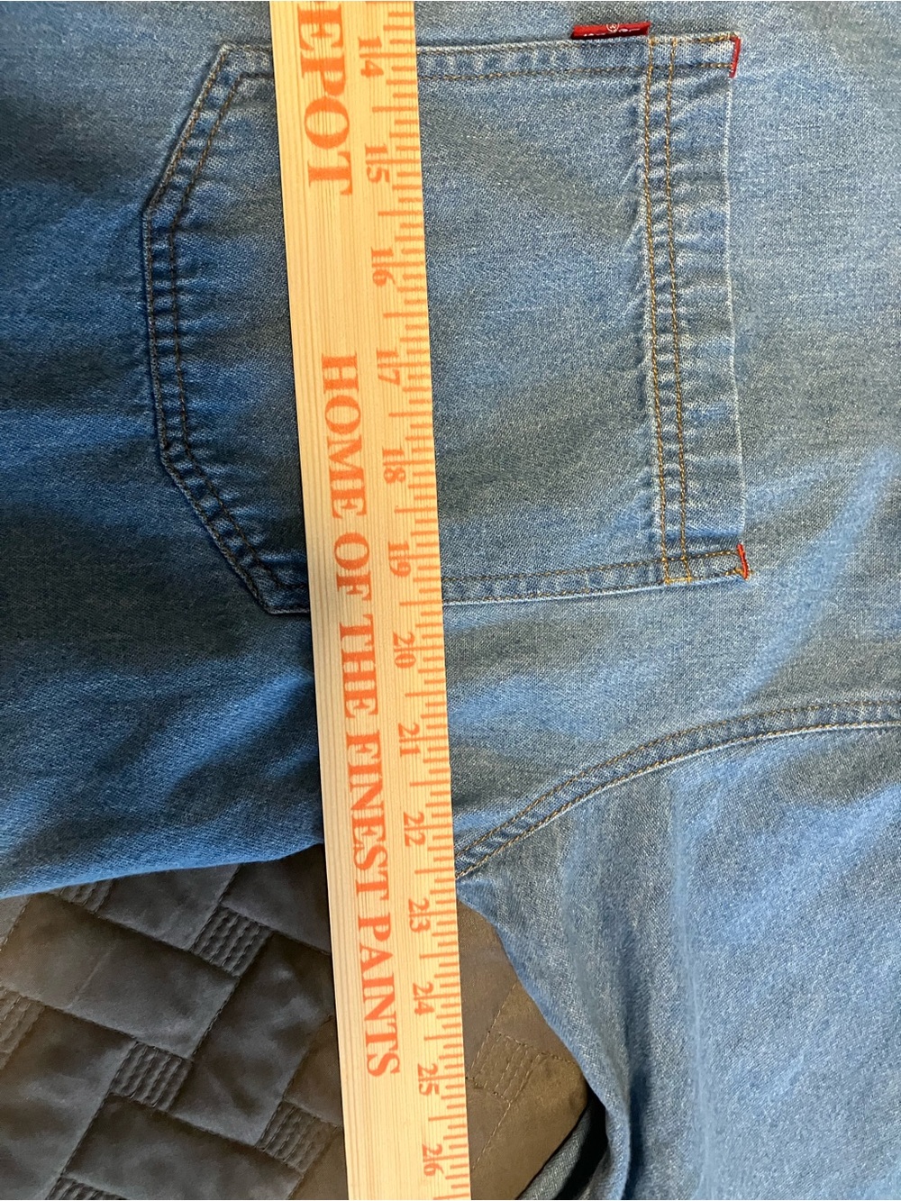 Levi's Men's Light Blue Relaxed Denim Shirt